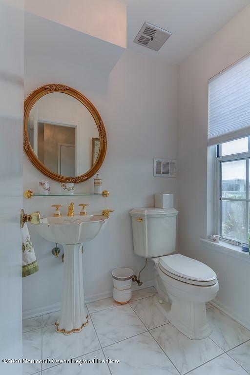 Foto del edificio - 114 Seaspray Ln
