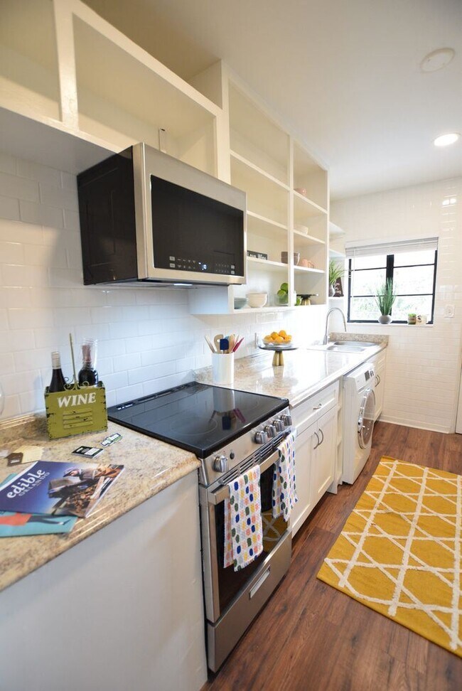 Foto del edificio - 730-732 Highland Ave