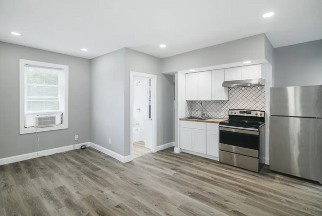 Foto del edificio - 2150 E Cumberland St