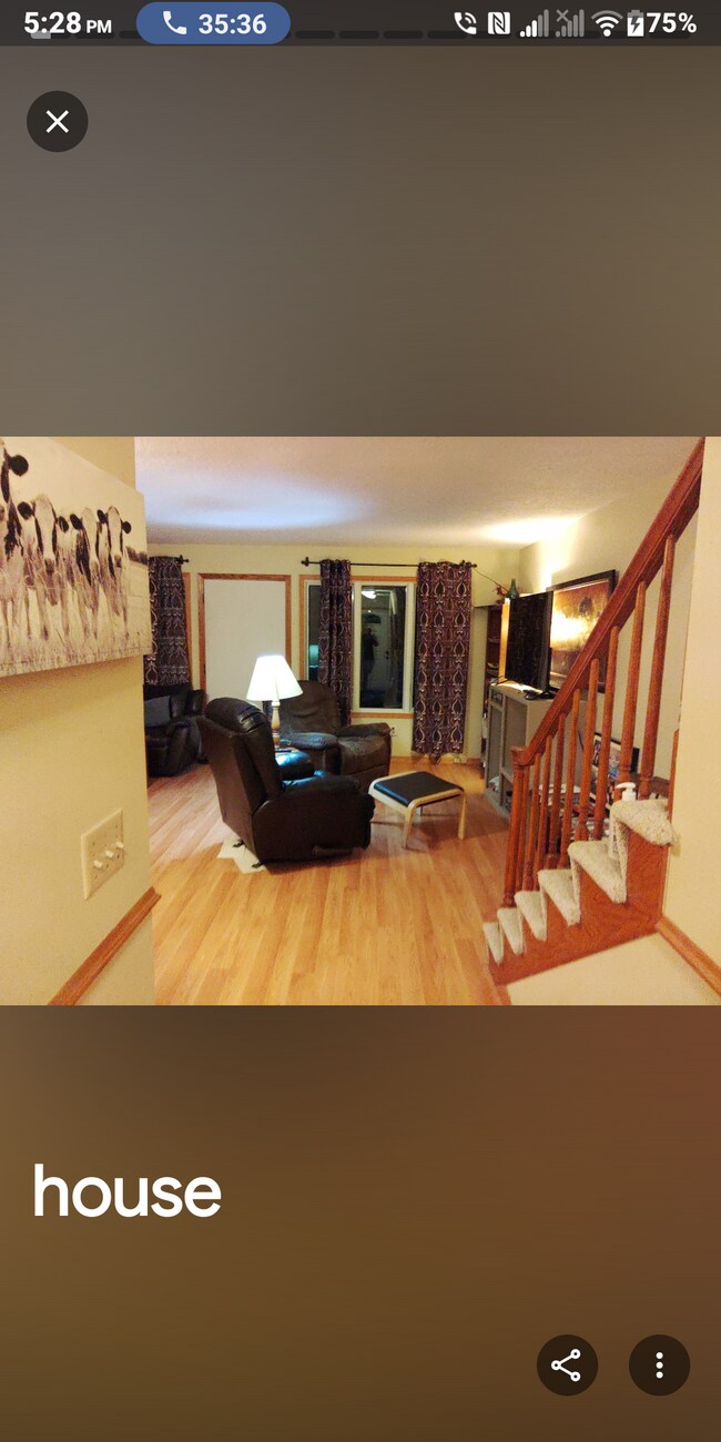 Foto del edificio - 1180 Highland Ave W
