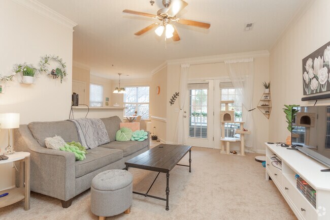 1HAB, 1BA - 959SF - Sala de estar - Falls Creek