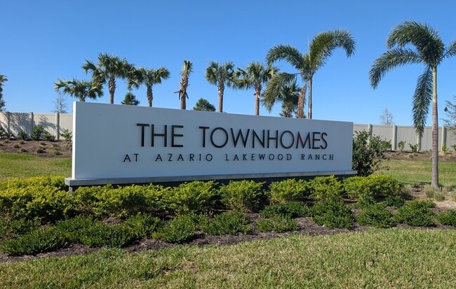 Foto del edificio - 16555 San Nicola Pl