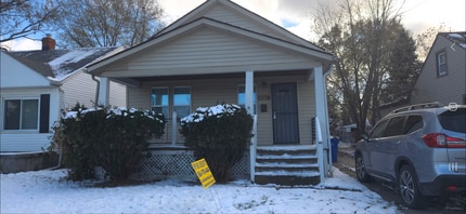 Building Photo - 14324 Hobart Ave