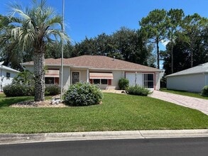 Building Photo - 2766 Privada Dr