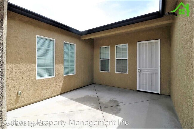 Building Photo - 4 br, 3 bath House - 463 Belvedere Dr.