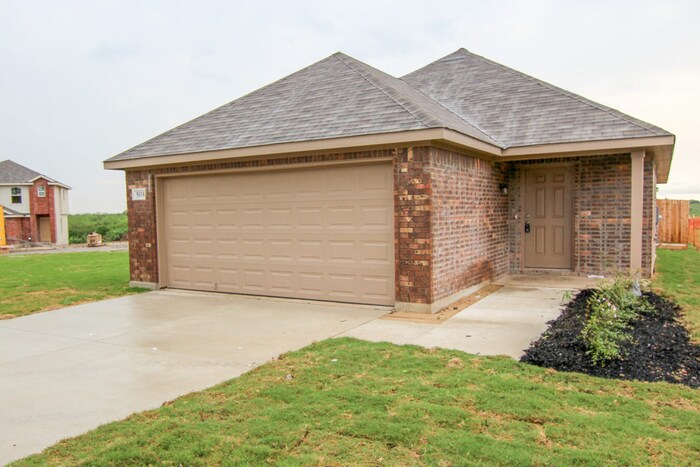 Foto del edificio - 5018 War Cloud St