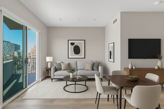 Building Photo - 825 S Coronado St