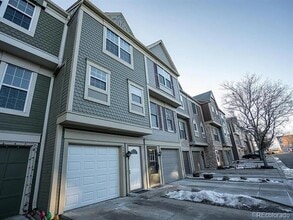 Building Photo - 8280 S Fillmore Way