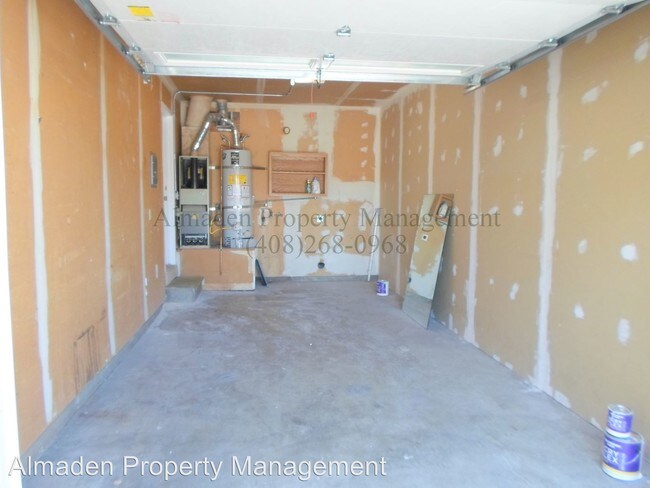 Building Photo - 5783-5783 Preston Dr
