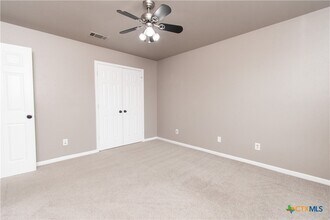 Building Photo - 4004 Bull Run Dr