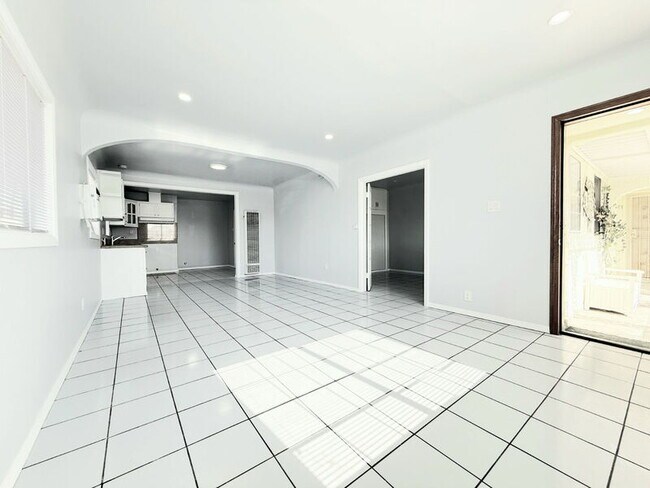 Foto del edificio - 2515 Illinois Ave