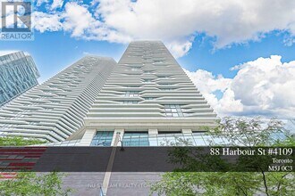 Building Photo - 88 Harbour St