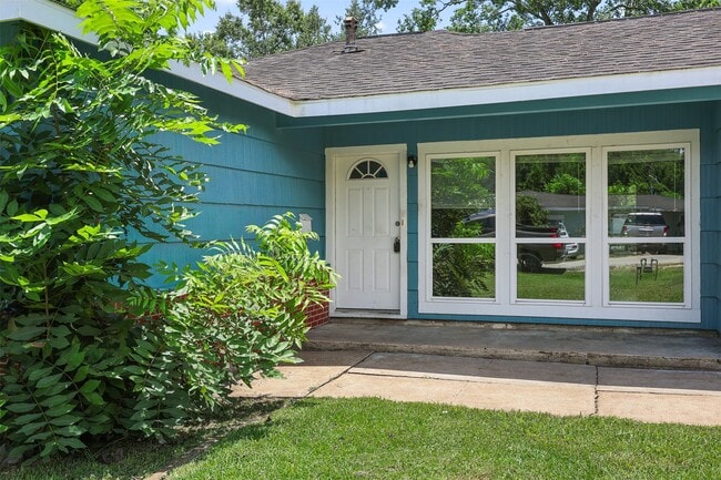 Foto del edificio - 2318 Pecan St