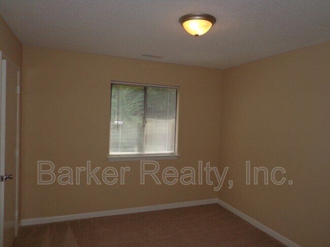 Foto del edificio - 4520 N New Hope Rd