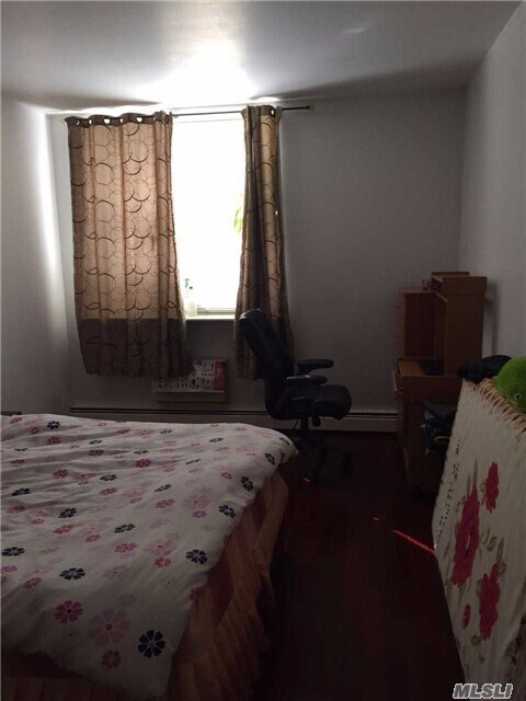 Building Photo - 80-06 47th Ave