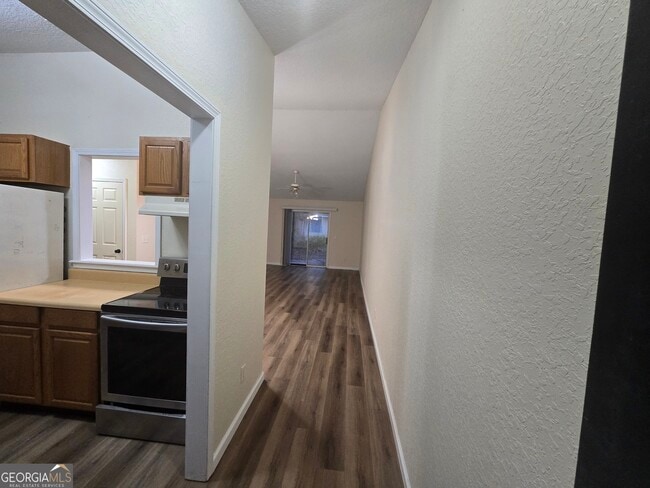 Foto del edificio - 401 S Ashley St