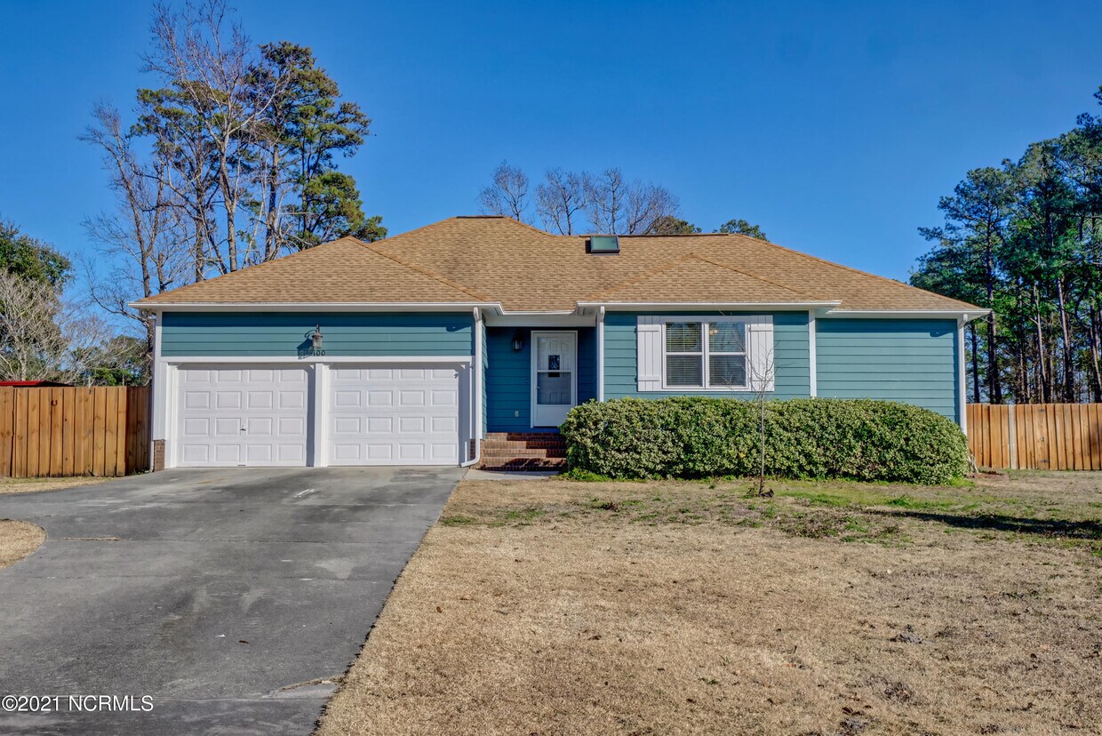 Foto principal - 100 Camden Ct
