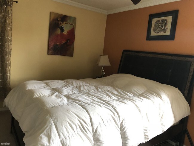 Foto del edificio - 3 br, 2 bath House - 146 Franklin Street