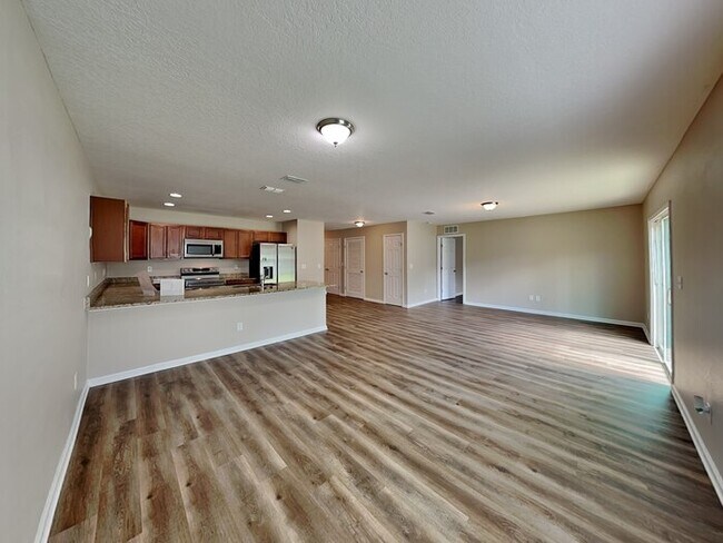 Foto del edificio - 7063 Camfield Landing Dr