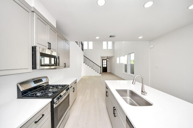Foto del edificio - 4324 Avron Dr