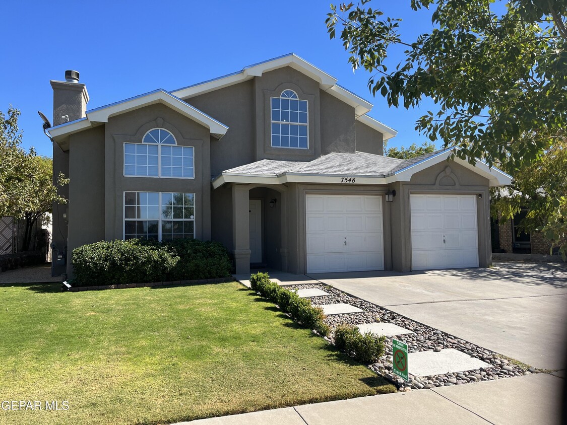 Primary Photo - 7548 Plaza Taurina Dr