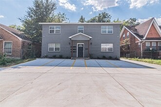Building Photo - 3102 Wentworth St