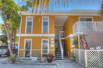 Building Photo - 307 S Osprey Ave