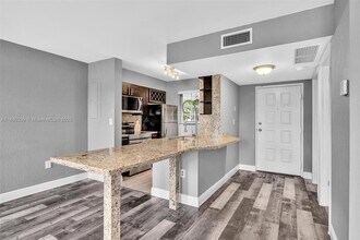 Building Photo - 2850 N Oakland Forest Dr