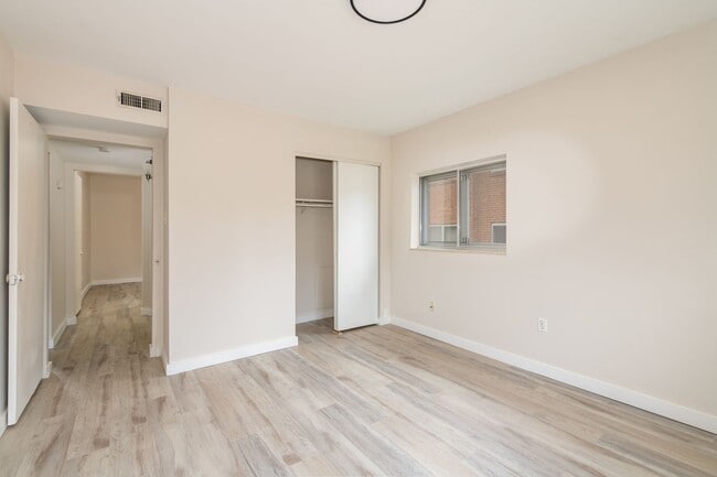 Interior Photo - Heege Place