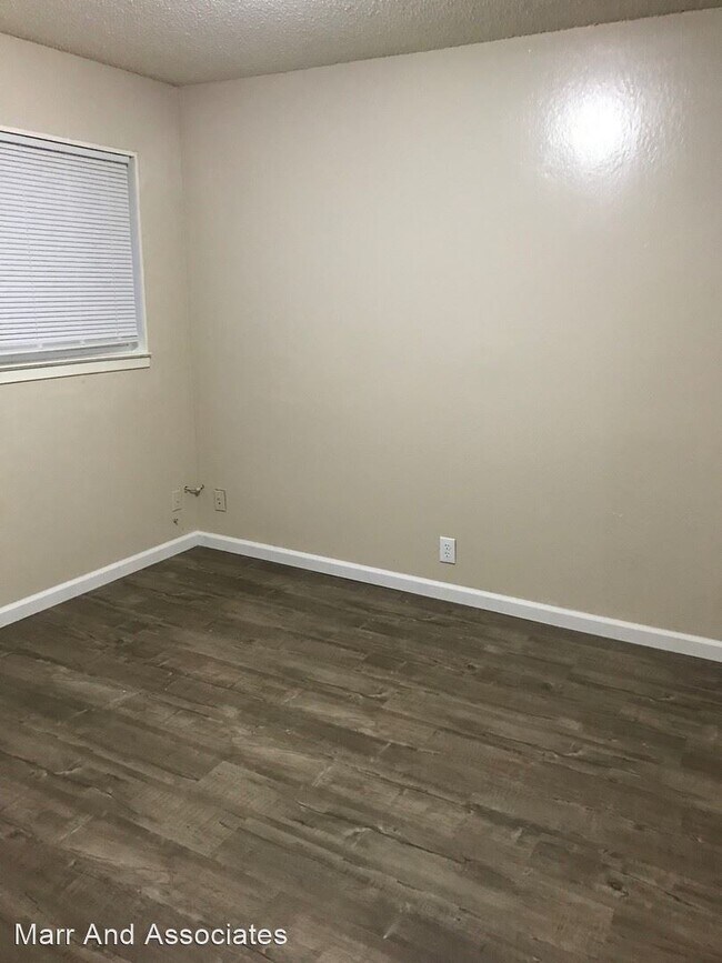 Foto del edificio - 1115 Virginia Ln
