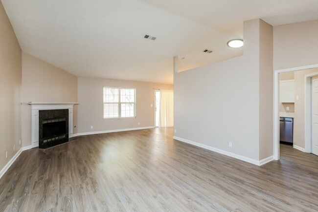 Building Photo - 3000 Sentinel Pkwy