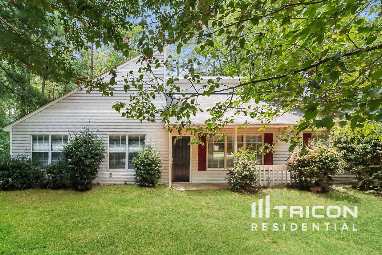 Primary Photo - 1459 Chaseway Cir