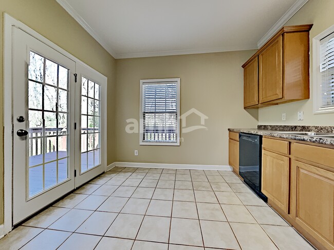 Foto del edificio - 1604 Spring Oak Ln