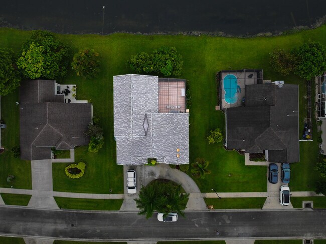 Foto del edificio - 9671 Pine Mill Ct