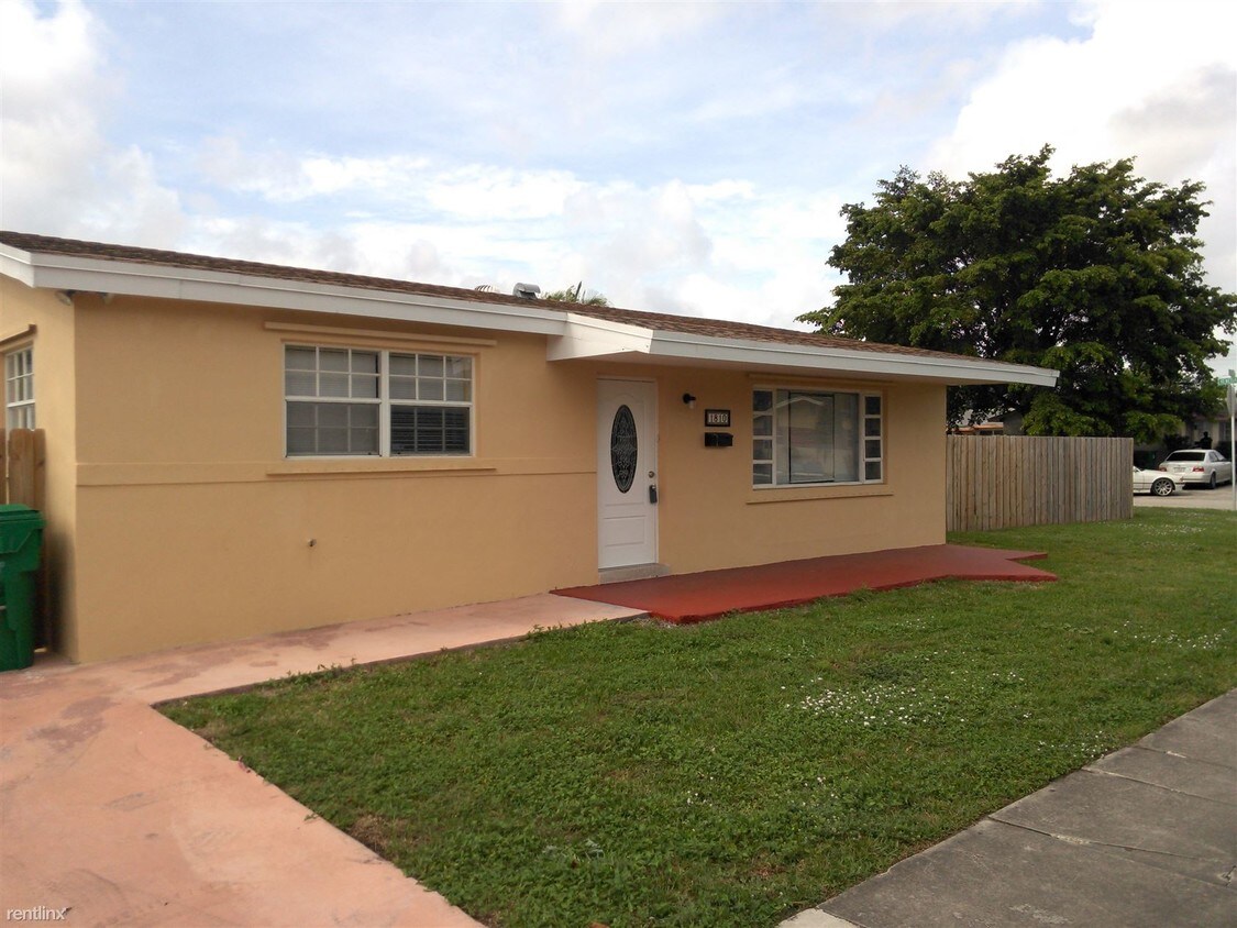 Primary Photo - 2 br, 1 bath House - 1810 De Soto Drive