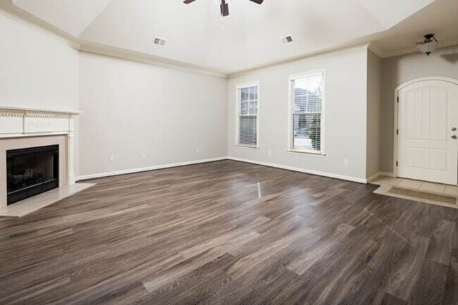 Foto del edificio - Home for rent in Ross Bridge