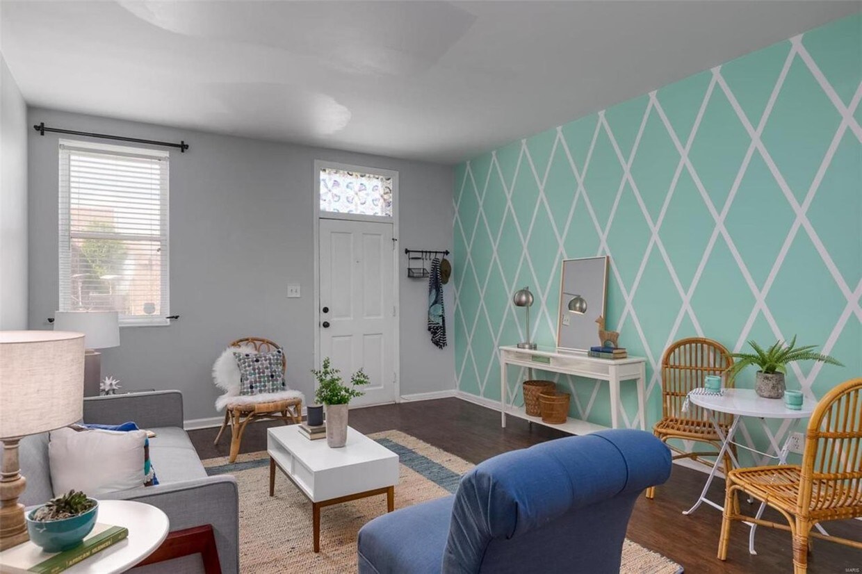 708 Soulard St, St. Louis, MO 63104 Condo for Rent in St. Louis, MO