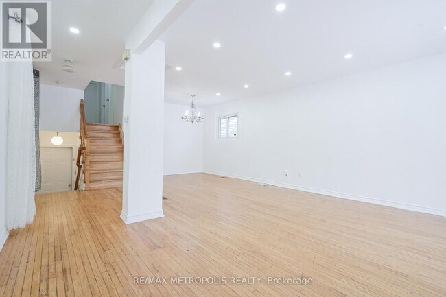 Photo du bâtiment - 50 Applemore Rd