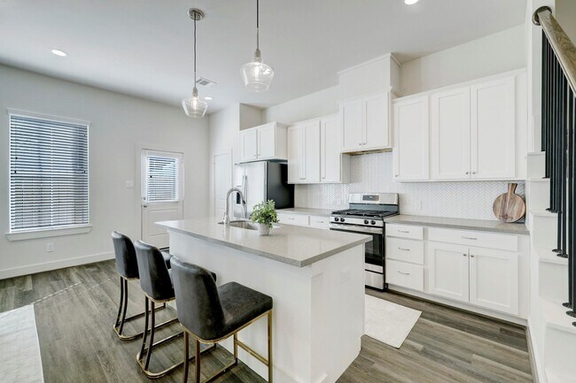 Foto del edificio - 9408 McGallion Rd