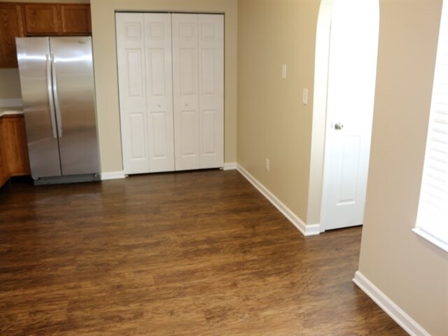 Building Photo - 956 Drayson Drive