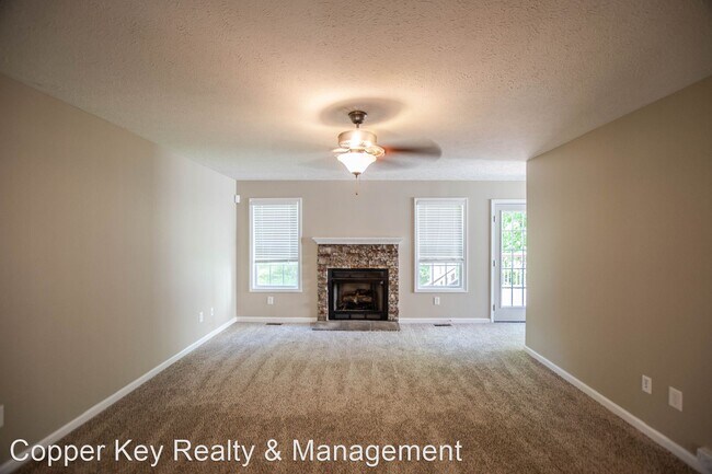 Foto del edificio - 4 br, 2.5 bath House - 566 Winding Bluff Way