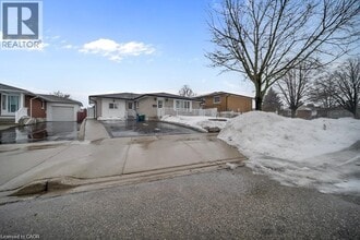 Building Photo - 15 Anderson Dr