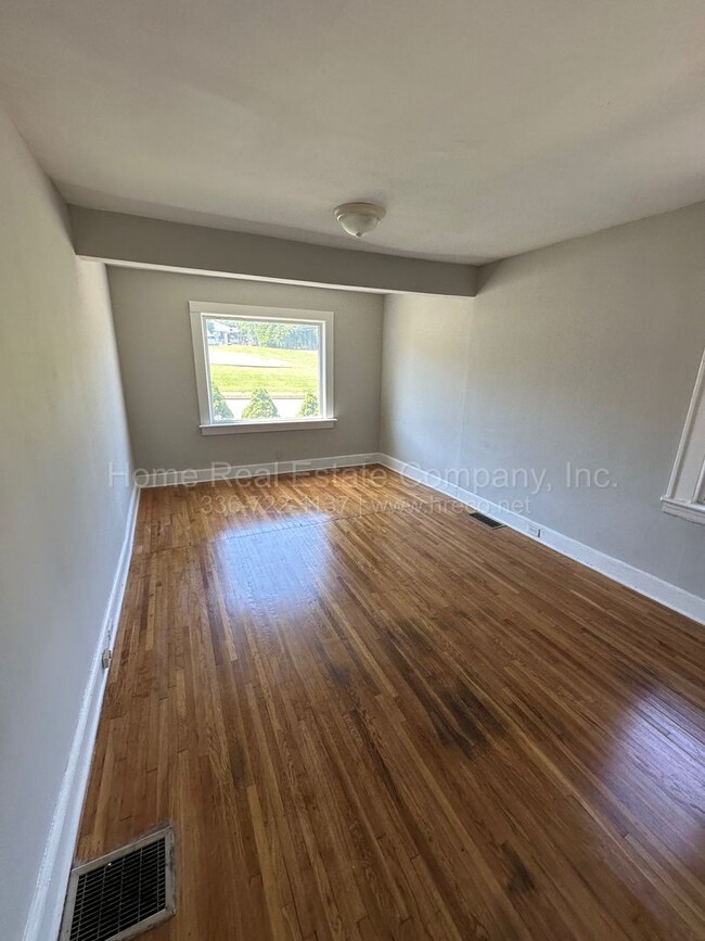 Foto del edificio - 1705 N Graham Court
