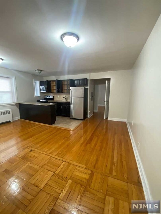 Foto del edificio - 6117 Boulevard E