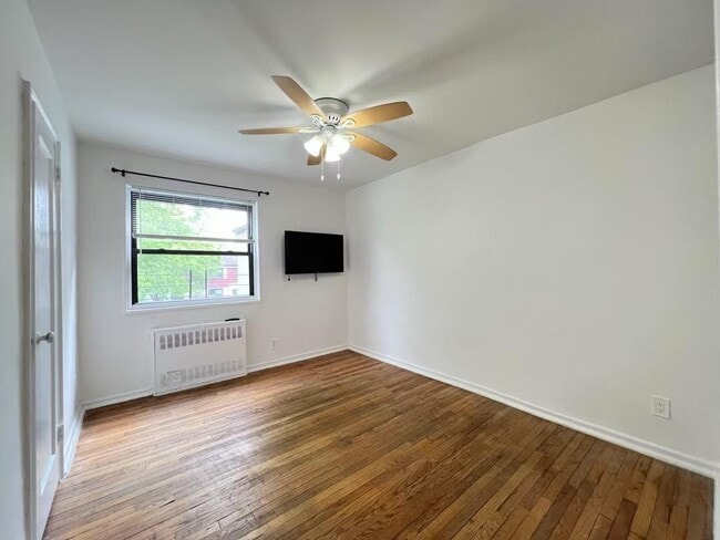 Building Photo - 68-24 138th St