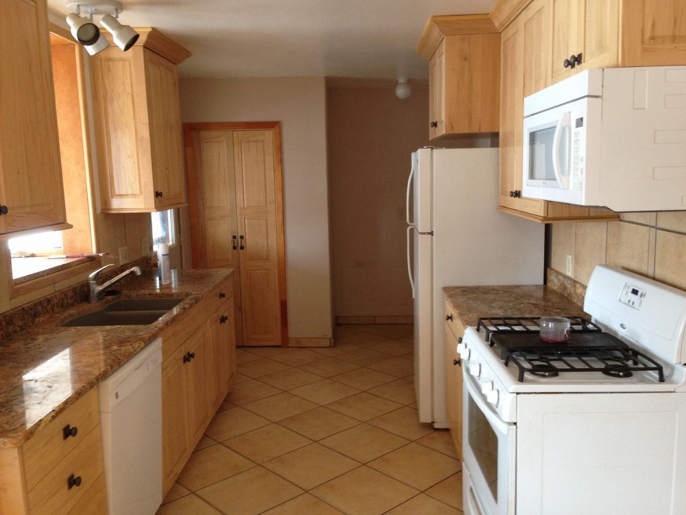 Foto principal - 611 Apache Street