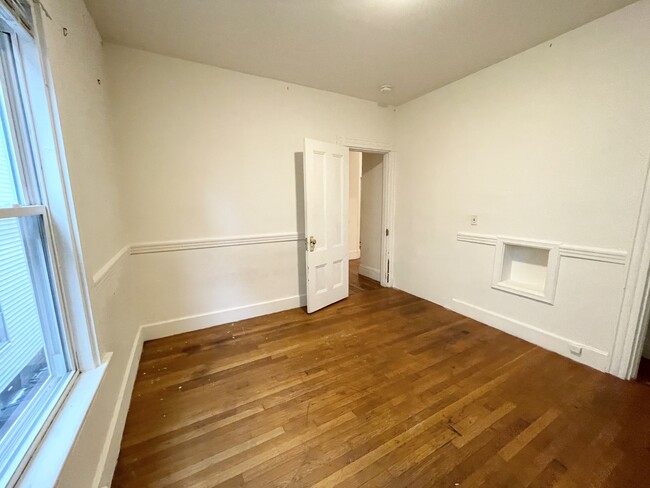 61 Hillside St Unit 2, Boston, MA 02120 - Apartments in Boston, MA ...