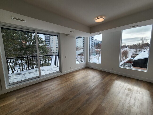 Photo du bâtiment - 841 Grenon Ave