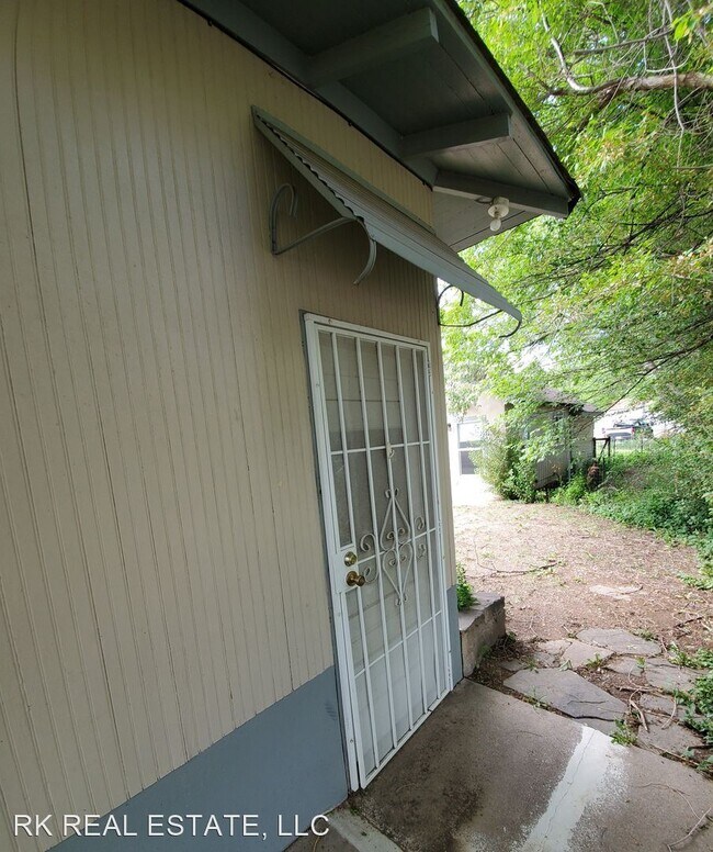 Foto del edificio - 1200 W Myrtle St