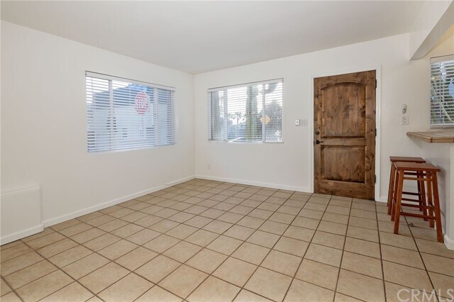 Building Photo - 4206 Ocean Dr